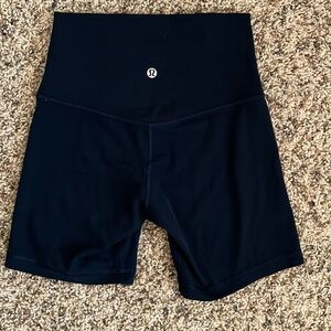 Lululemon High Rise Align Short 6”